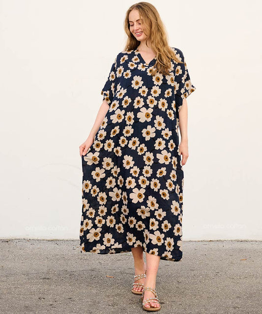 Amara | V-Neck Daisy Print Flowing Caftan Maxi Dress