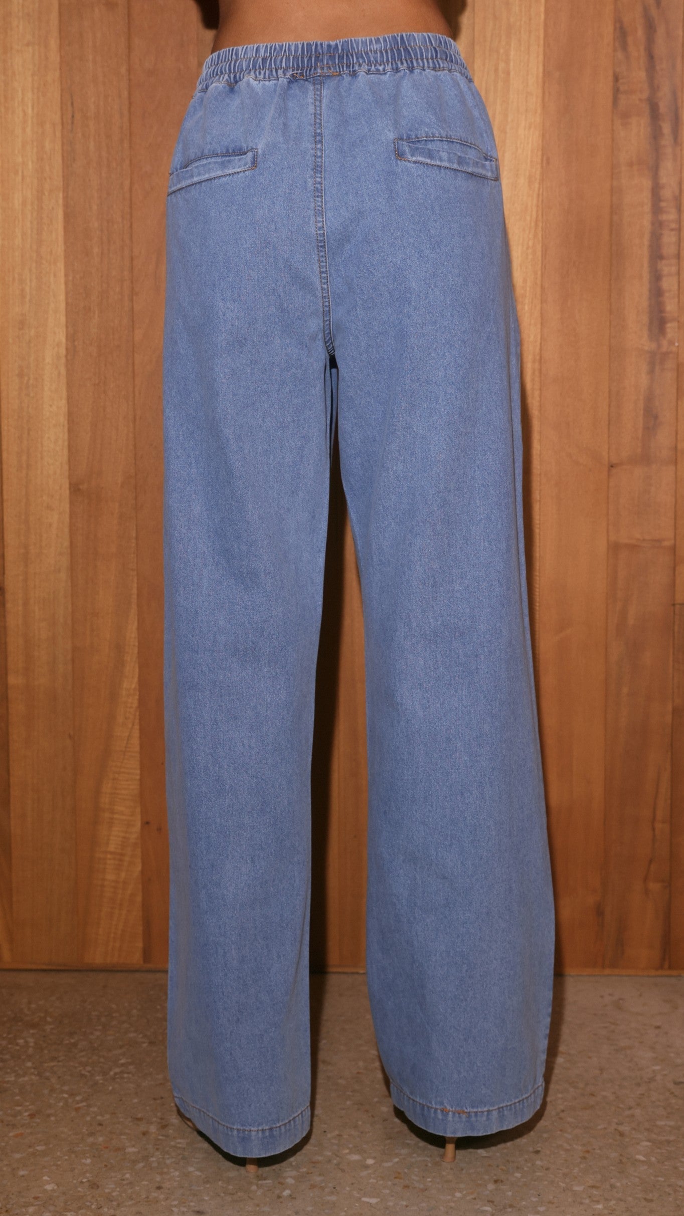 Zenia | Women's Elasticated Waist Wide Leg Denim Pants