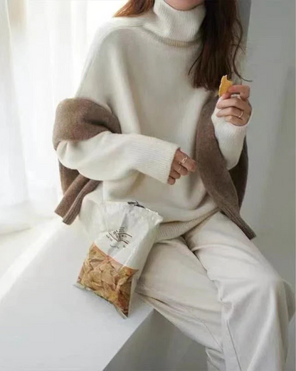 Judith | Women's Oversized Turtleneck Sweater