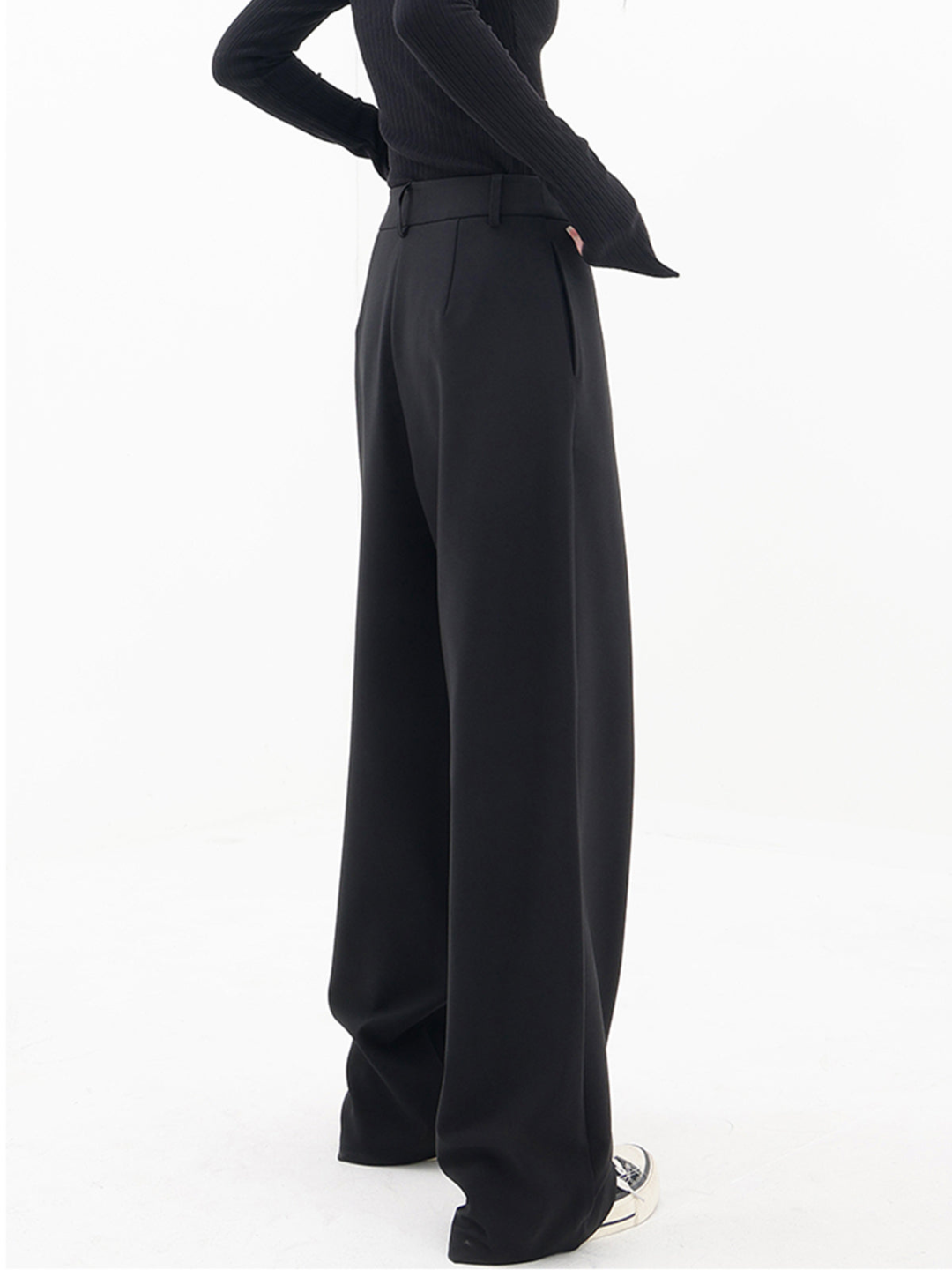 Cleo | Women's Modern Relaxed Baggy Trousers