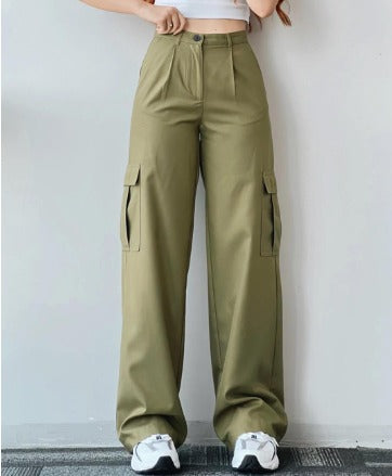 Sienna DeLuca | Women's Multi Pocket Cargo Jeans