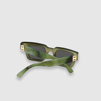 Bold Vision Retro Sunglasses