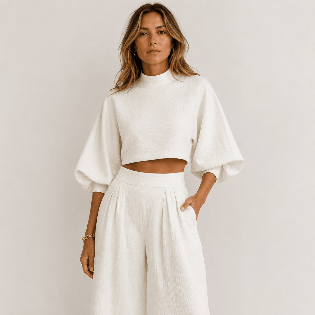 Neve | White Textured Crop Top Wide-Leg Set Women