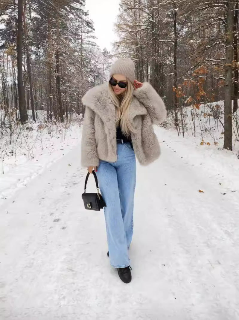 Miles | Women's Oversized Faux Fur Coat
