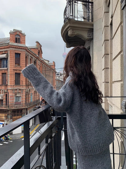 Morgan | Women's V-Neck Knit Sweater and Flare Midi Skirt Set