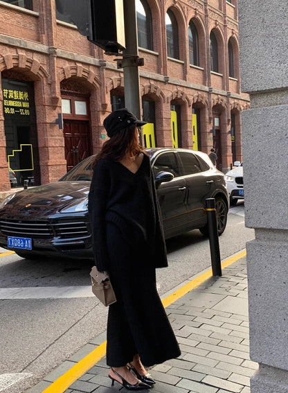 Morgan | Women's V-Neck Knit Sweater and Flare Midi Skirt Set