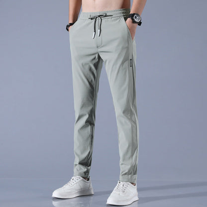 Remy | Men's Slim Tapered Golf Trousers