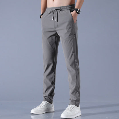 Remy | Men's Slim Tapered Golf Trousers