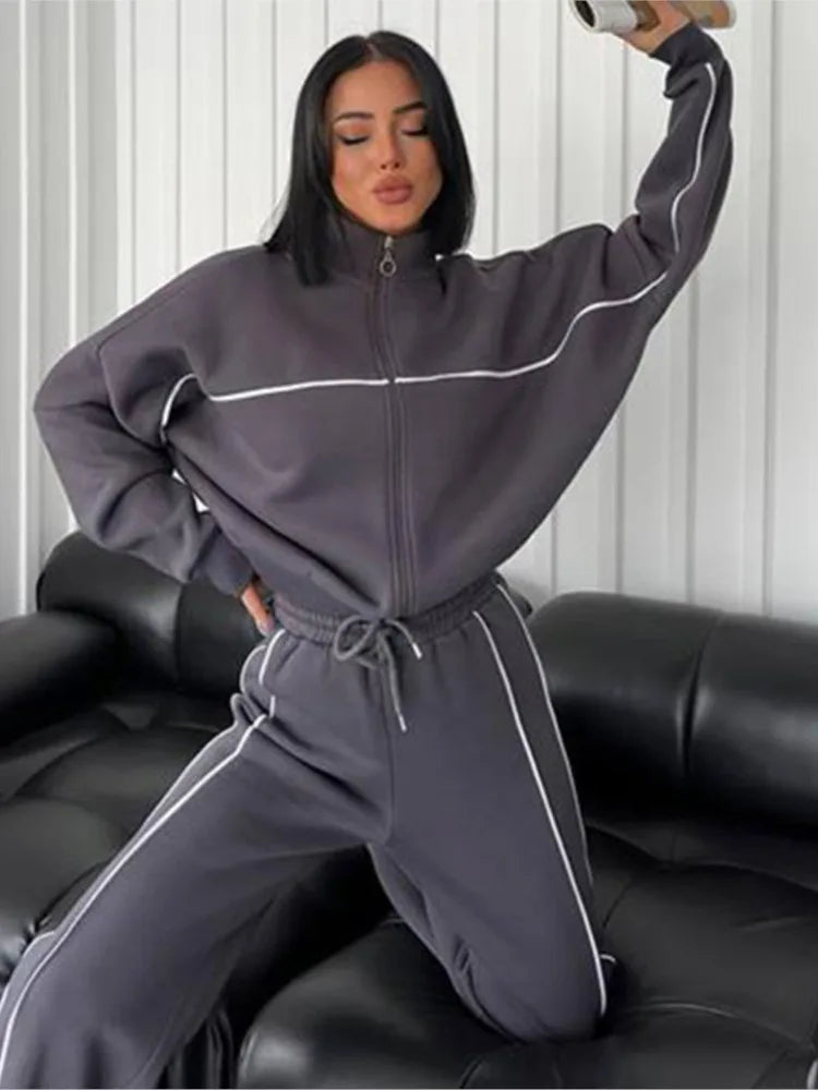 Victoria | Elegant & Effortless Two-Piece Lounge Set