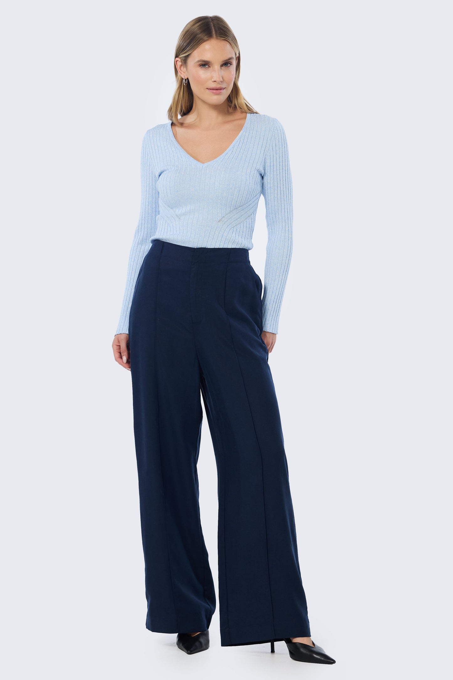 Tailored Pintuck Pants - Navy