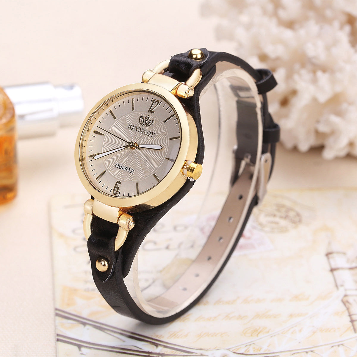 Women's Quartz Wristwatch with Gold-Tone Bezel