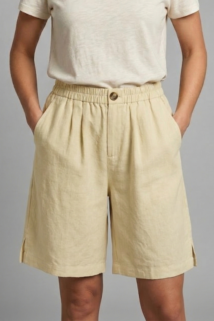 Remy | Women's Elastic Waist Drawstring Side Pocket Shorts
