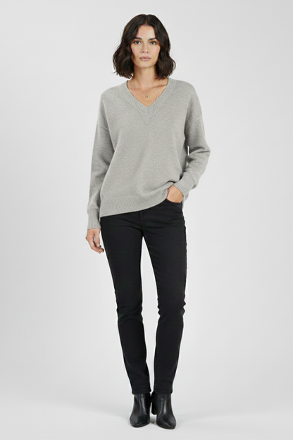 Petra | Women's V-Neck Long Sleeve Pullover Knit Sweater