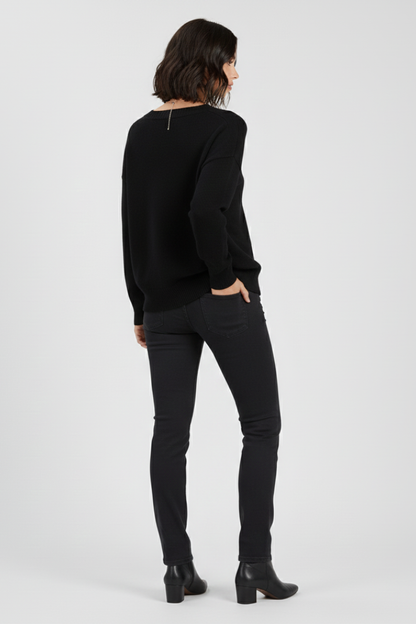 Petra | Women's V-Neck Long Sleeve Pullover Knit Sweater