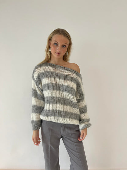 Amelie | Oversized Striped Knit Sweater