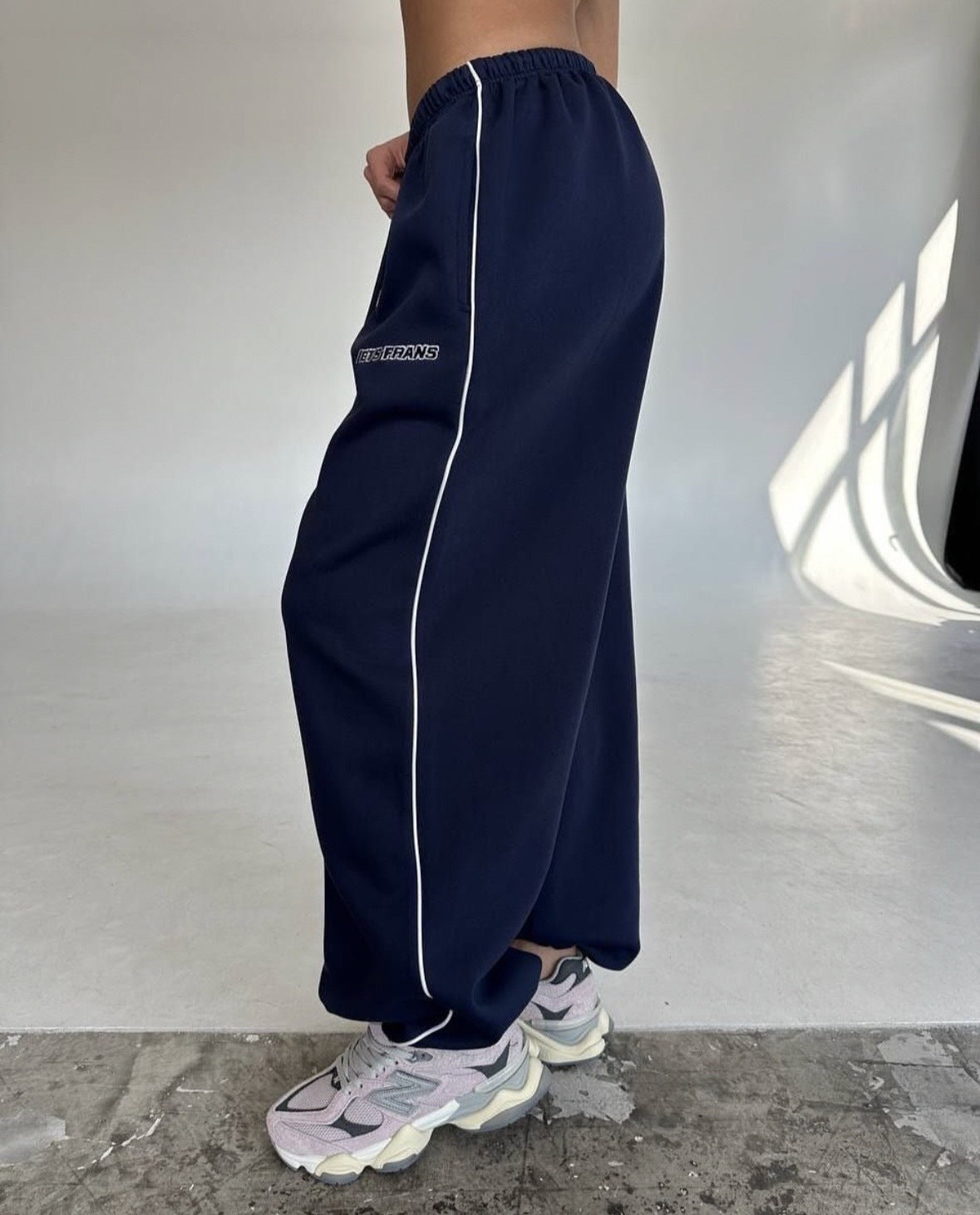 Sage | Women's Baggy Side Stripe Sweatpants