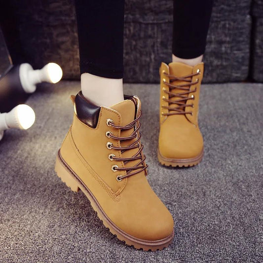 Alessia | Women's Lace-Up Work Boots