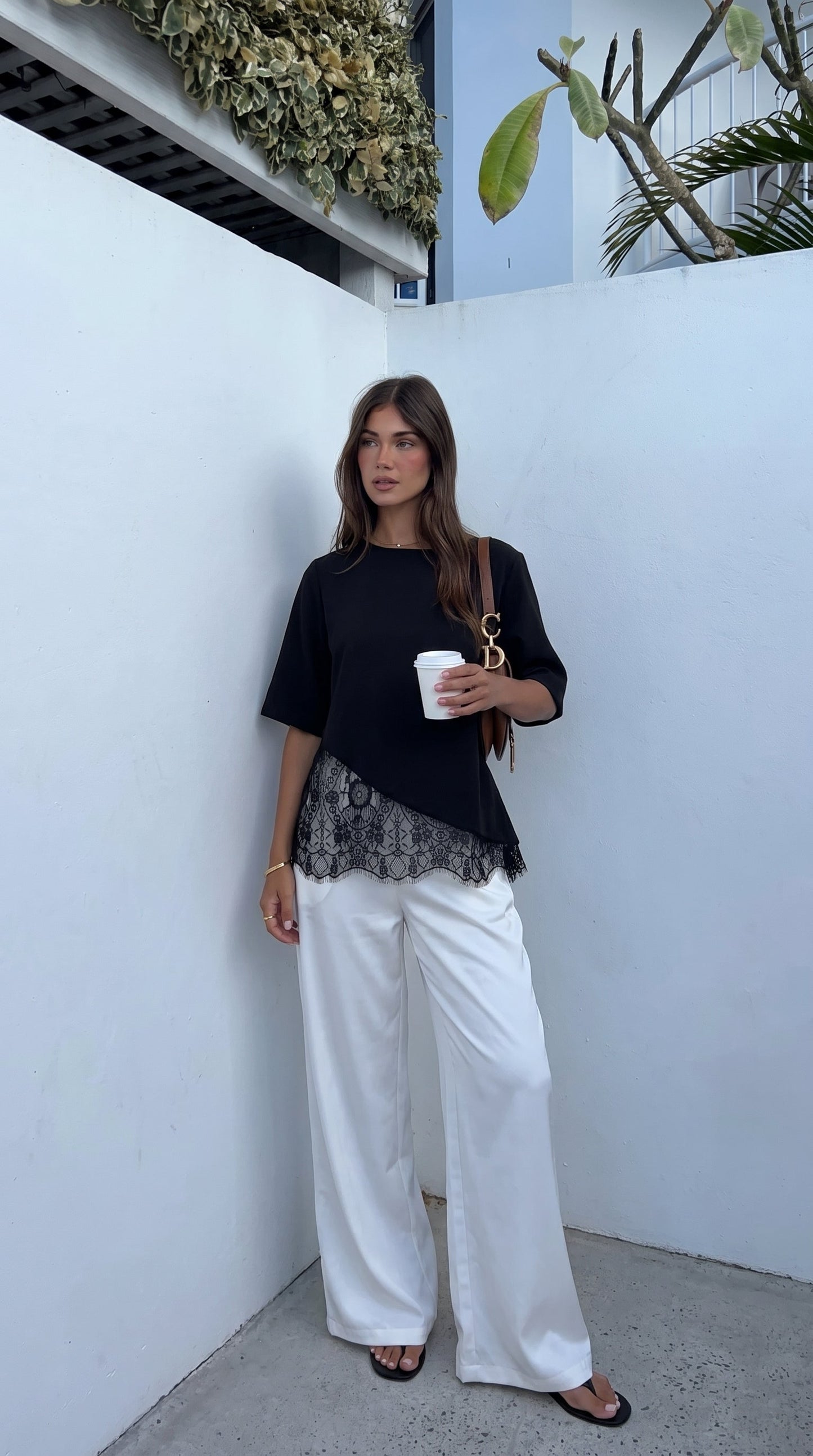 Laura | Relaxed Crew Neck Short Sleeve Top