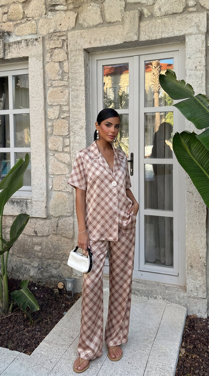 Avery | Plaid Relaxed Button-Up Shirt