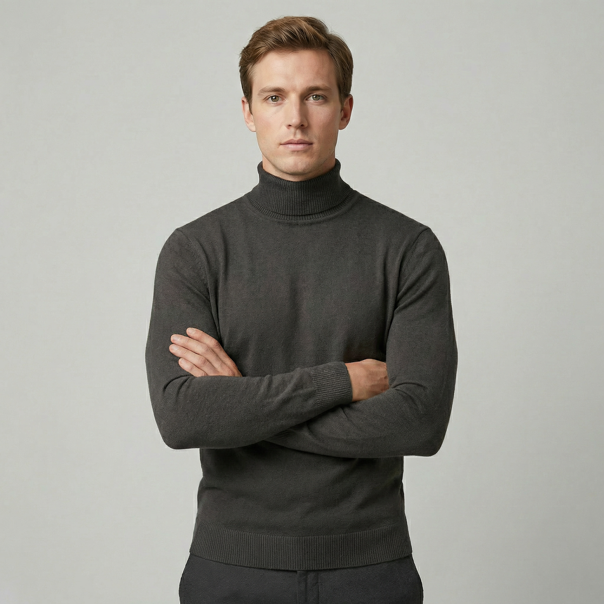 Cuthbert | Fitted Turtleneck Knit Sweater Easy Layering
