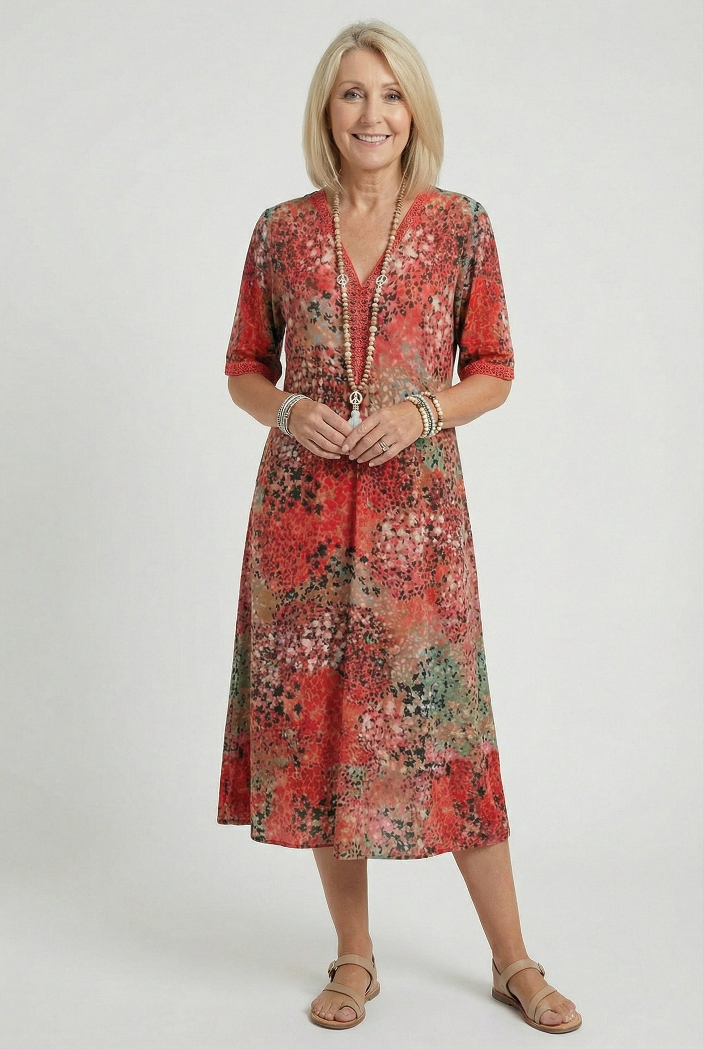 Relaxed Floral Print Midi Dress with Pockets — Short Sleeve