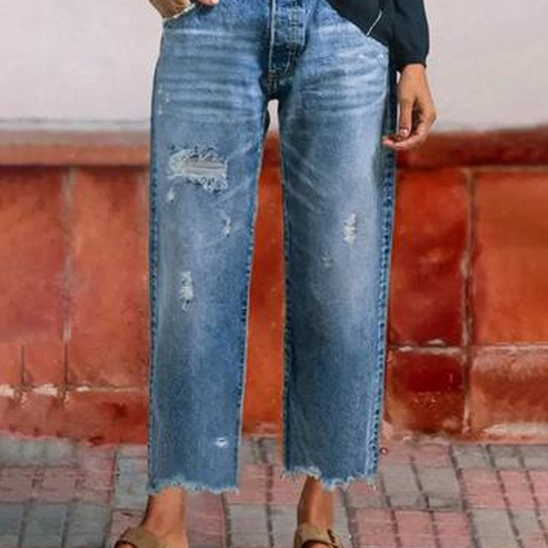 Nora | Retro Straight Cut Short Jeans