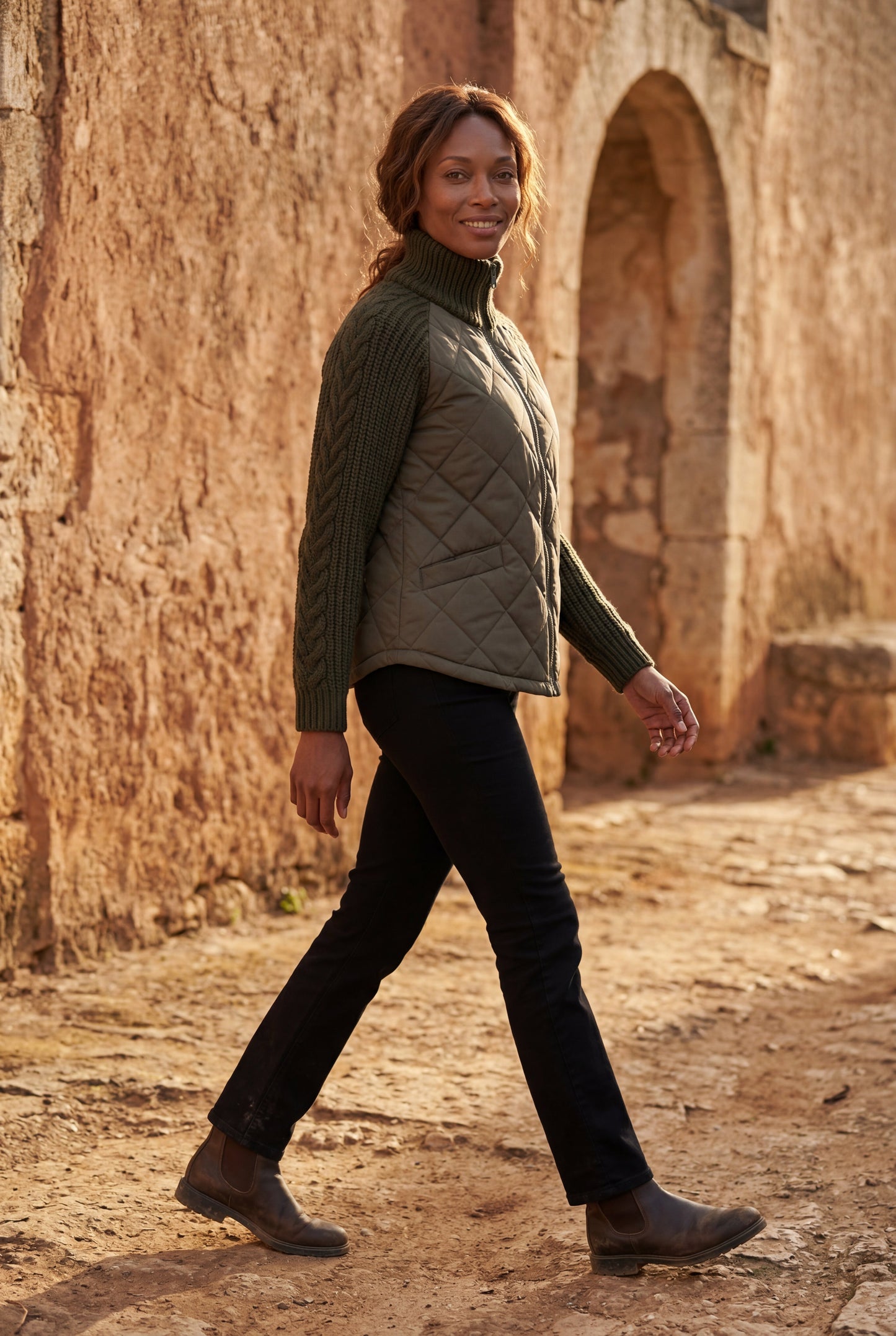 Harlow | Women's Diamond Quilted Hybrid Jacket, Knit Sleeves