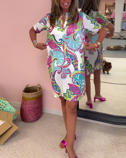 Colette | Relaxed Tropical Print Short Sleeve Midi Dress